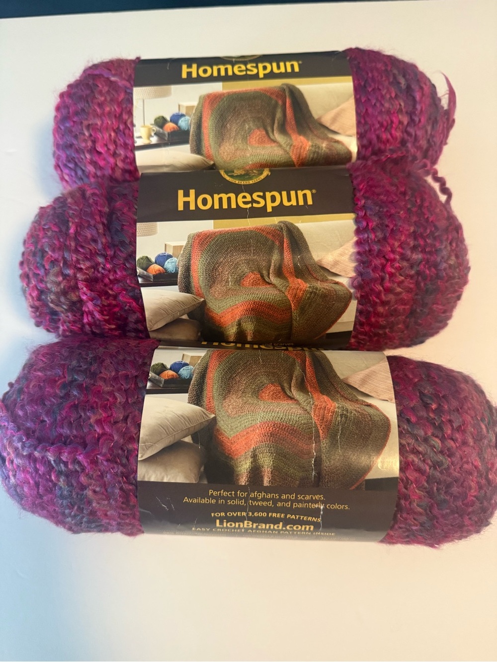 Lion Head Brand Homespun Magenta Blend Chunky Yarn - Premium Fiber Arts